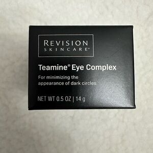 Revision Teamine eye complex